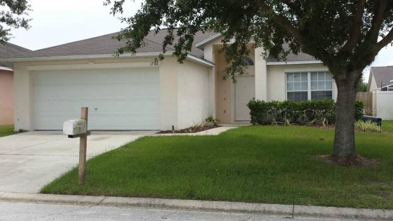 17316 WOODCREST WAY, CLERMONT, Florida 34714, 3 Bedrooms Bedrooms, ,2 BathroomsBathrooms,Residential lease,For Rent,WOODCREST,76783