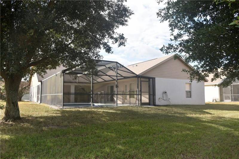 16024 BLOSSOM HILL LOOP, CLERMONT, Florida 34714, 6 Bedrooms Bedrooms, ,3 BathroomsBathrooms,Residential,For Sale,BLOSSOM HILL,76878