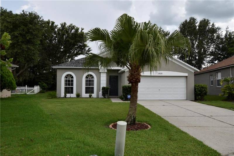 16120 GREEN COVE BOULEVARD, CLERMONT, Florida 34714, 4 Bedrooms Bedrooms, ,2 BathroomsBathrooms,Residential,For Sale,GREEN COVE,76932