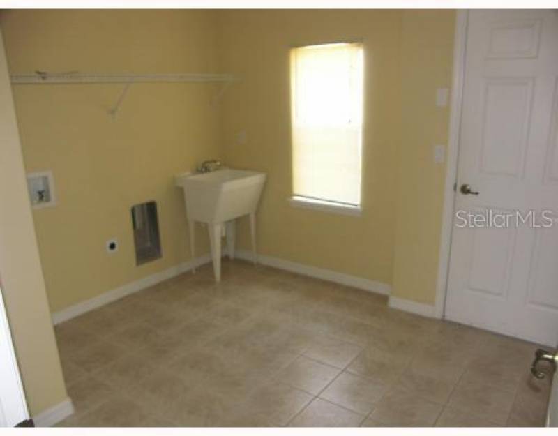 13039 ANTIQUE OAK STREET, CLERMONT, Florida 34711, 3 Bedrooms Bedrooms, ,2 BathroomsBathrooms,Residential lease,For Rent,ANTIQUE OAK,76953