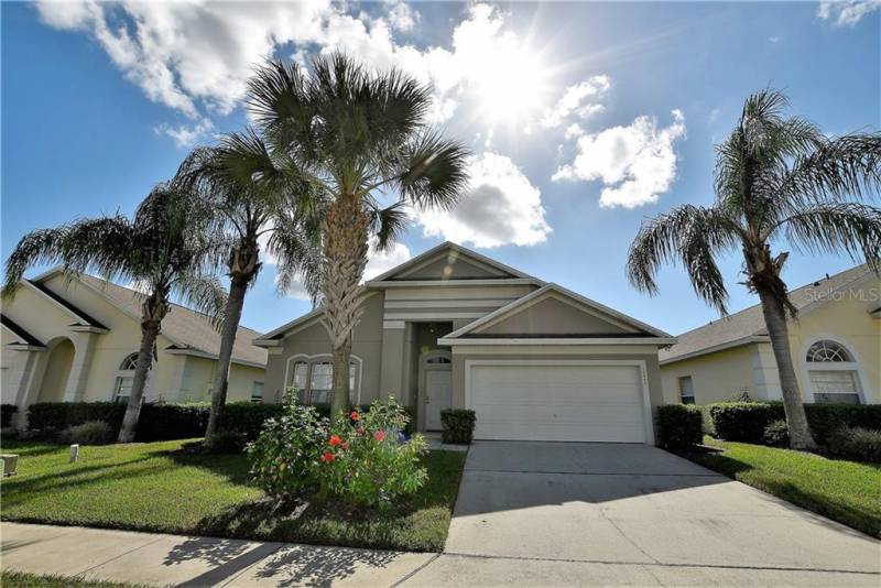 16648 ROLLING GREEN DRIVE, CLERMONT, Florida 34714, 4 Bedrooms Bedrooms, ,3 BathroomsBathrooms,Residential,For Sale,ROLLING GREEN,76995