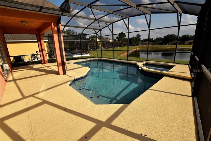 CLERMONT, Florida 34714, 4 Bedrooms Bedrooms, ,2 BathroomsBathrooms,Residential,For Sale,77016